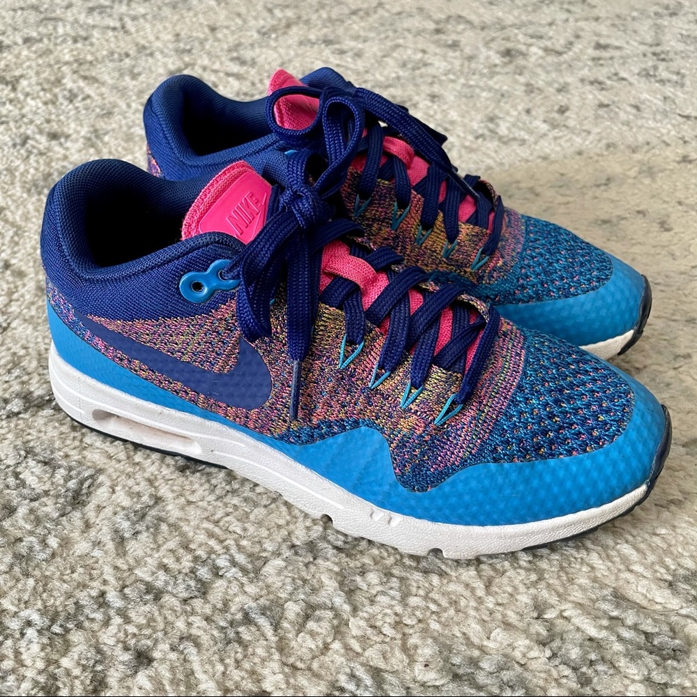Nike Multicolor Air Max 1 Ultra Flyknit.